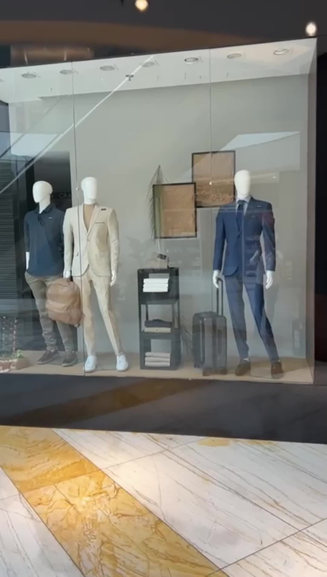 Vitrine da Vicenzo Moda Homem, Vila Velha/ES